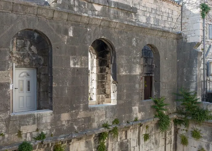 Appartement Aurum Templi Split